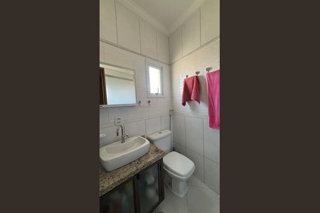 Casa à venda com 128m², 3 quartos e 2 vagasBanheiro da Suíte