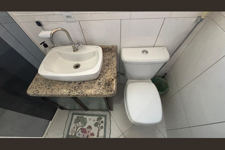 Casa à venda com 128m², 3 quartos e 2 vagasBanheiro da Suíte