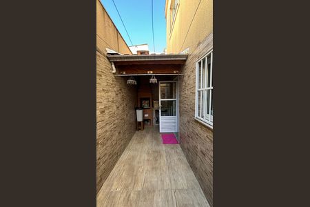 Casa à venda com 128m², 3 quartos e 2 vagasÁrea de Serviço