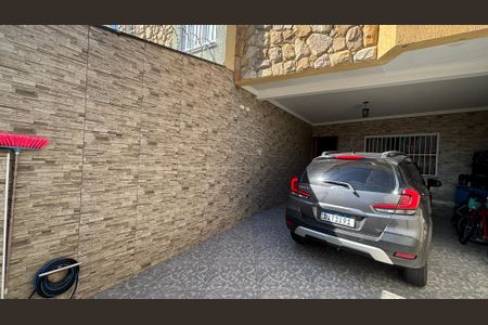 Casa à venda com 128m², 3 quartos e 2 vagasGaragem