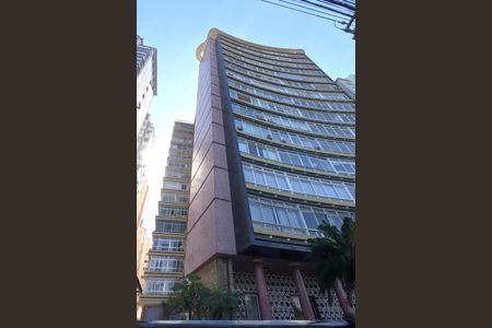 Apartamento para alugar com 72m², 2 quartos e 1 vagaFachada | Adesivo/Placa Quintoandar instalado