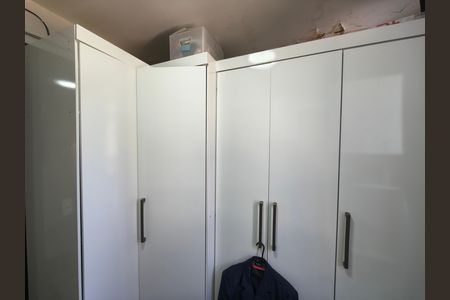 Casa de condomínio para alugar com 120m², 3 quartos e 1 vagaCloset Suite 1