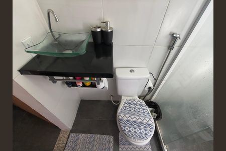 Casa de condomínio para alugar com 120m², 3 quartos e 1 vagaBanheiro 2