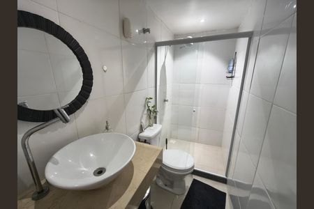 Banheiro Social de casa de condomínio para alugar com 3 quartos, 120m² em Taquara, Rio de Janeiro