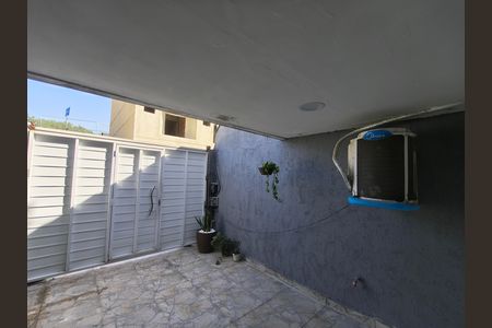 Casa de condomínio para alugar com 120m², 3 quartos e 1 vagaGaragem