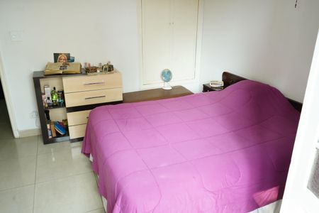 Casa para alugar com 105m², 3 quartos e 2 vagasQuarto 1
