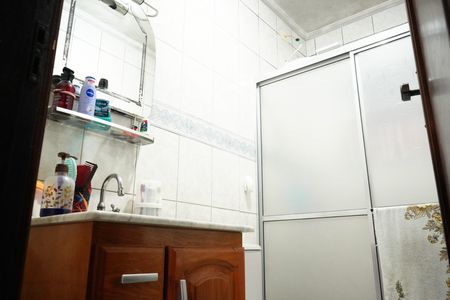 Casa para alugar com 105m², 3 quartos e 2 vagasBanheiro 1