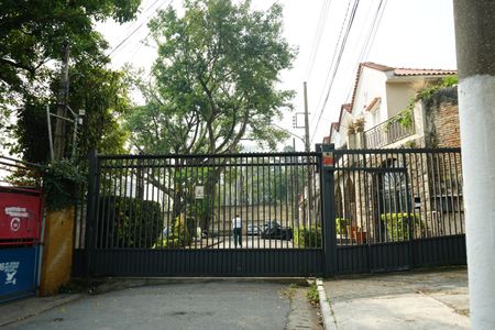 Casa para alugar com 105m², 3 quartos e 2 vagasFachada