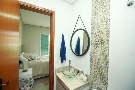 Apartamento à venda com 127m², 2 quartos e 2 vagasBanheiro da Suíte