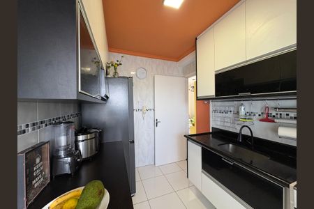 Apartamento à venda com 55m², 2 quartos e 1 vagaCozinha