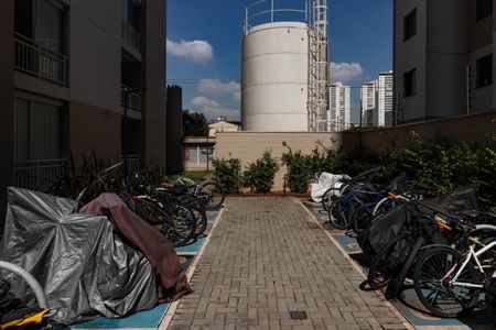 Apartamento à venda com 35m², 2 quartos e sem vagaÁrea comum