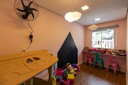 Apartamento à venda com 35m², 2 quartos e sem vagaÁrea comum