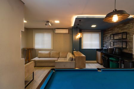 Apartamento à venda com 35m², 2 quartos e sem vagaÁrea comum