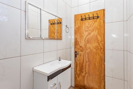 Banheiro de casa para alugar com 1 quarto, 41m² em Vila Conde do Pinhal, São Paulo