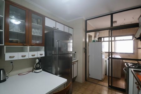 Apartamento para alugar com 130m², 4 quartos e 2 vagasCozinha