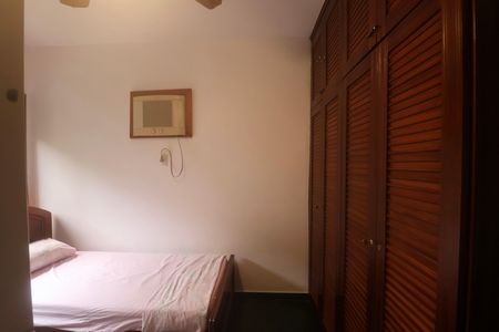 Apartamento para alugar com 130m², 4 quartos e 2 vagasQuarto