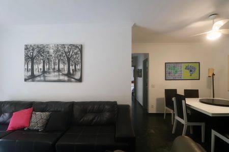 Apartamento para alugar com 130m², 4 quartos e 2 vagasSala