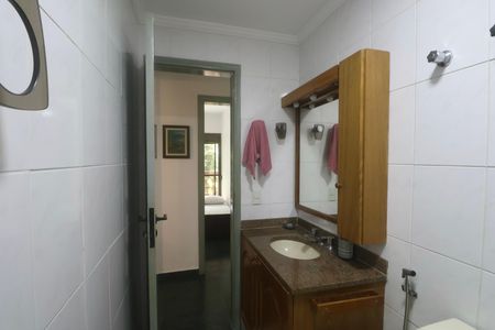 Apartamento para alugar com 130m², 4 quartos e 2 vagasBanheiro Social
