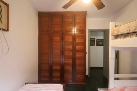 Apartamento para alugar com 130m², 4 quartos e 2 vagasQuarto