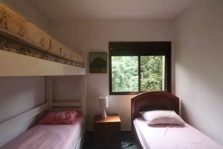 Apartamento para alugar com 130m², 4 quartos e 2 vagasQuarto