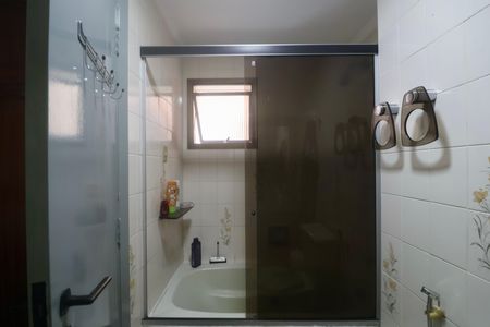 Apartamento para alugar com 130m², 4 quartos e 2 vagasBanheiro SuíteBanheiro Suíte