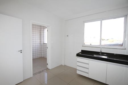 Apartamento para alugar com 103m², 3 quartos e 2 vagasCozinha