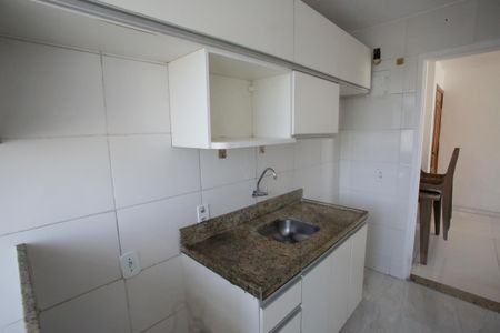 Apartamento para alugar com 55m², 2 quartos e 2 vagasCozinha