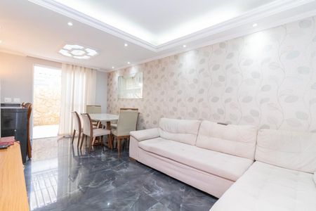 Sala de casa de condomínio à venda com 3 quartos, 100m² em Jardim Santa Maria, São Paulo