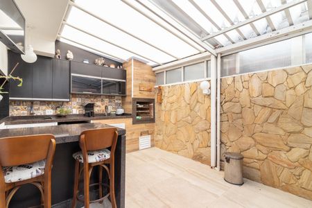 Casa de condomínio à venda com 100m², 3 quartos e 2 vagasÁrea gourmet