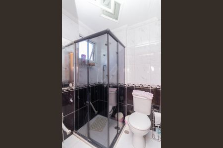 Casa de condomínio à venda com 100m², 3 quartos e 2 vagasBanheiro do Quarto 3 - Suíte