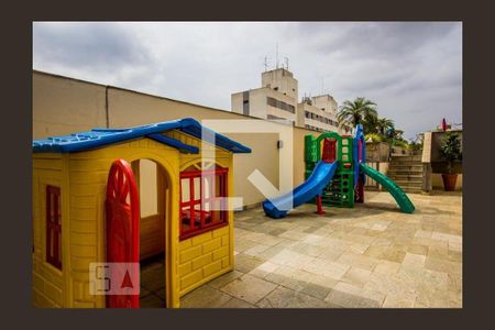Apartamento para alugar com 74m², 2 quartos e 2 vagasÁrea comum - Playground
