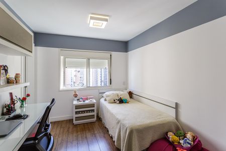 Apartamento à venda com 210m², 3 quartos e 3 vagasSuíte 2