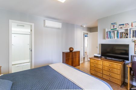 Apartamento à venda com 210m², 3 quartos e 3 vagasSuíte 3