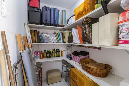 Apartamento à venda com 210m², 3 quartos e 3 vagasQuarto de Serviço