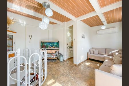 Sala de TV de apartamento à venda com 2 quartos, 124m² em Centro, Osasco