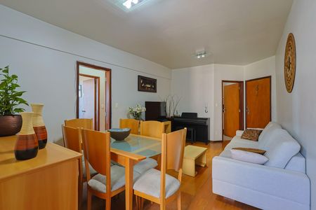 Apartamento à venda com 3 quartos, 85m² em Estoril, Belo Horizonte