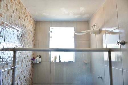 Apartamento para alugar com 90m², 2 quartos e sem vagaSuíte - Banheiro  