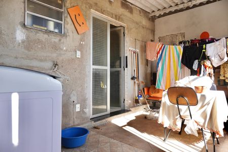 Apartamento para alugar com 90m², 2 quartos e sem vagaÁrea de Serviço