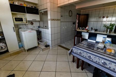 Casa para alugar com 140m², 3 quartos e 2 vagasCozinha - Armários