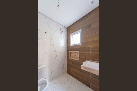 Casa à venda com 185m², 3 quartos e 4 vagas Casa à venda com 185m², 3 quartos e 4 vagasBanheiro do Quarto 2