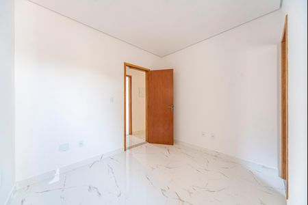 Casa à venda com 185m², 3 quartos e 4 vagas Casa à venda com 185m², 3 quartos e 4 vagasQuarto 2