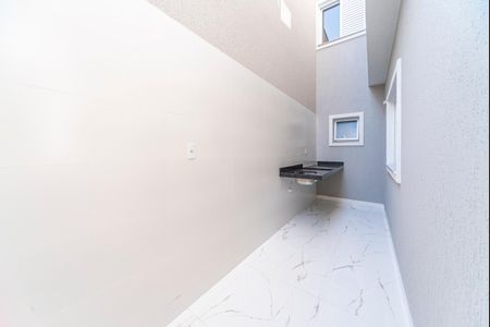 Casa à venda com 185m², 3 quartos e 4 vagas Casa à venda com 185m², 3 quartos e 4 vagasVaranda e Área Gourmet