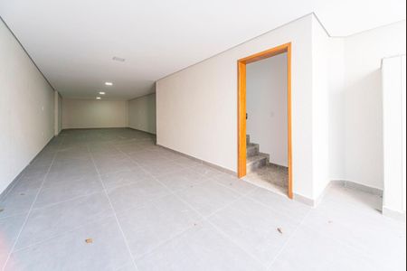 Casa à venda com 185m², 3 quartos e 4 vagas Casa à venda com 185m², 3 quartos e 4 vagasGaragem