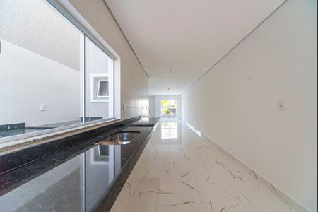 Casa à venda com 185m², 3 quartos e 4 vagas Casa à venda com 185m², 3 quartos e 4 vagasCozinha