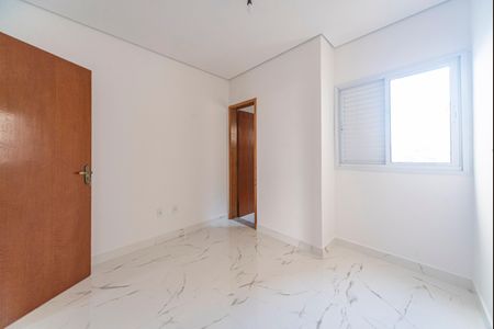 Casa à venda com 185m², 3 quartos e 4 vagas Casa à venda com 185m², 3 quartos e 4 vagasQuarto 2