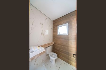 Casa à venda com 185m², 3 quartos e 4 vagas Casa à venda com 185m², 3 quartos e 4 vagasLavabo