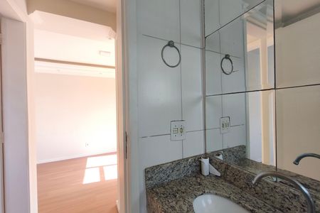 Apartamento para alugar com 47m², 2 quartos e 1 vaga Apartamento para alugar com 47m², 2 quartos e 1 vagaBanheiro