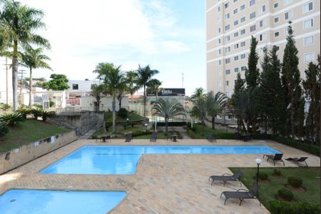 Apartamento para alugar com 47m², 2 quartos e 1 vaga Apartamento para alugar com 47m², 2 quartos e 1 vagaÁrea comum - Piscina