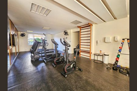 Apartamento à venda com 68m², 2 quartos e 1 vaga Apartamento à venda com 68m², 2 quartos e 1 vagaAcademia