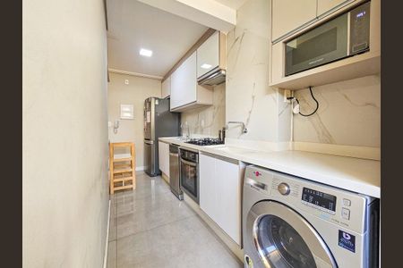 Apartamento à venda com 68m², 2 quartos e 1 vaga Apartamento à venda com 68m², 2 quartos e 1 vagaCozinha e Área de Serviço